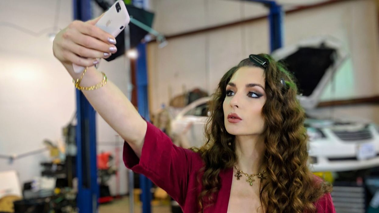 How Much Vanity Is Healthy? You May Be Shocked By The Answer