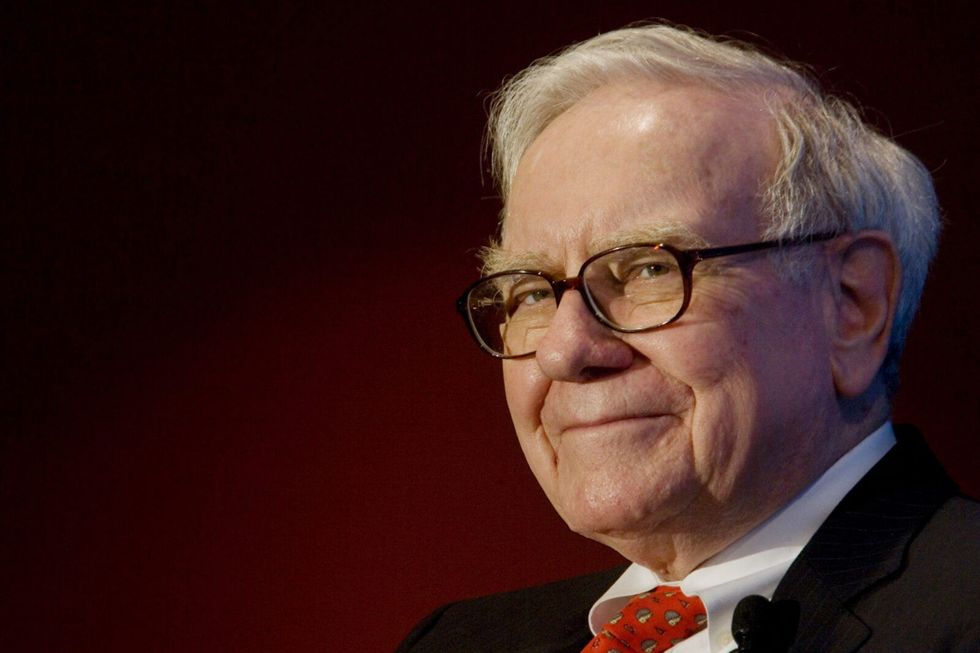 5 Practical Life Lessons from Billionaire Investor Warren Buffett
