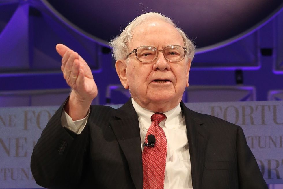 warren-buffett-giving-advice