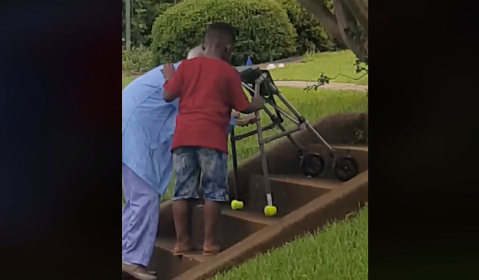 8-Year-Old Goes Out of His Way to Help Elderly Woman, Shows Us the Power of Random Acts of Kindness