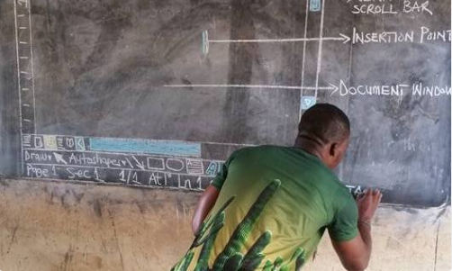 teacher-ghana-computer-lessons-blackboard