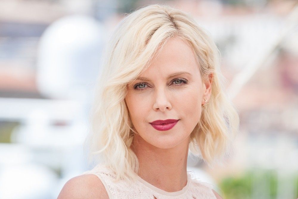 charlize-theron-transforms-for-tully