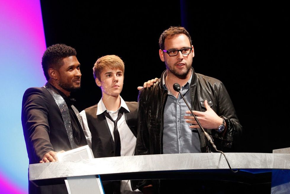 Scooter-Braun-with-Justin-Bieber-and-Usher