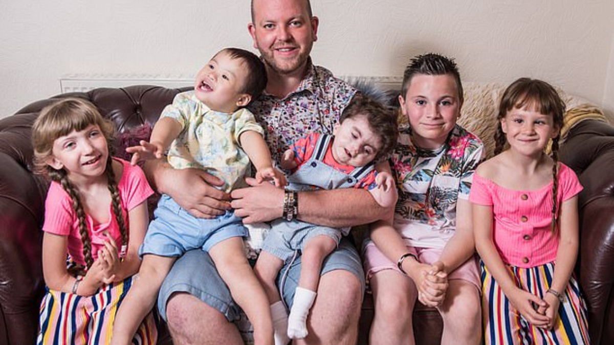 Single Man Adopts 5 Special Needs Kids To Offer Them The Care They Deserve