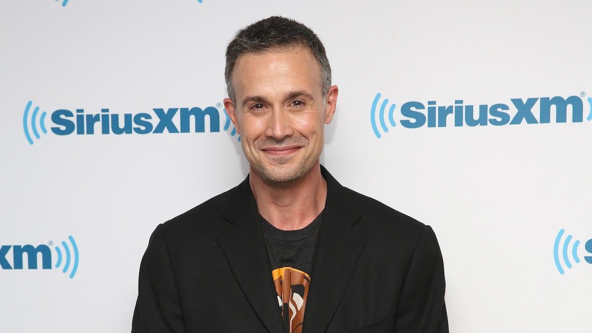 What Happened To Freddie Prinze Jr.? The 90s Heartthrob Who Left The Scene