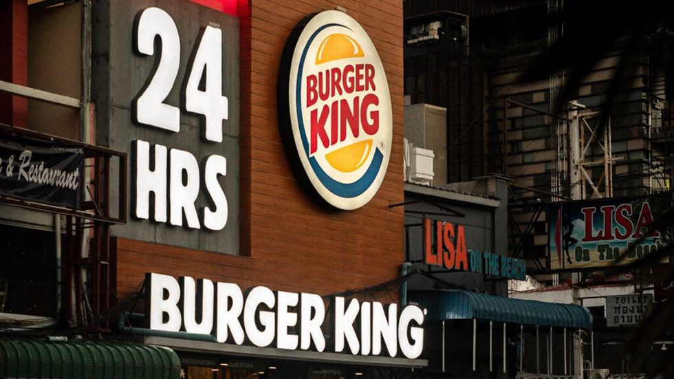 24 hour Burger King Sign