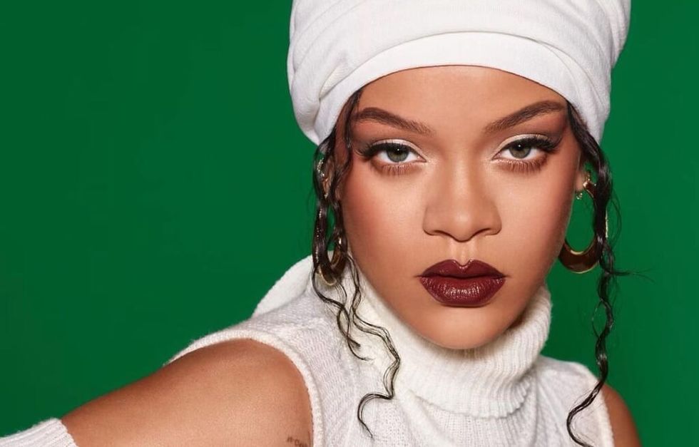 Rihanna green background