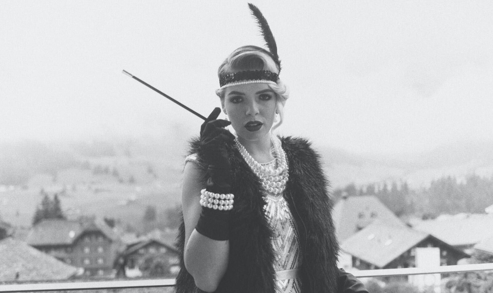1920s woman costume