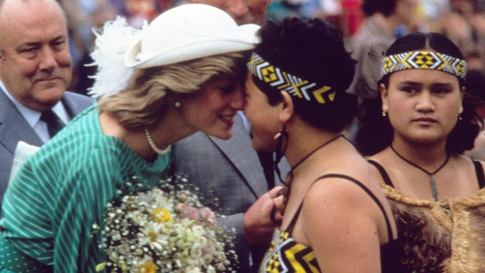 Princess Diana greeting a Maori woman