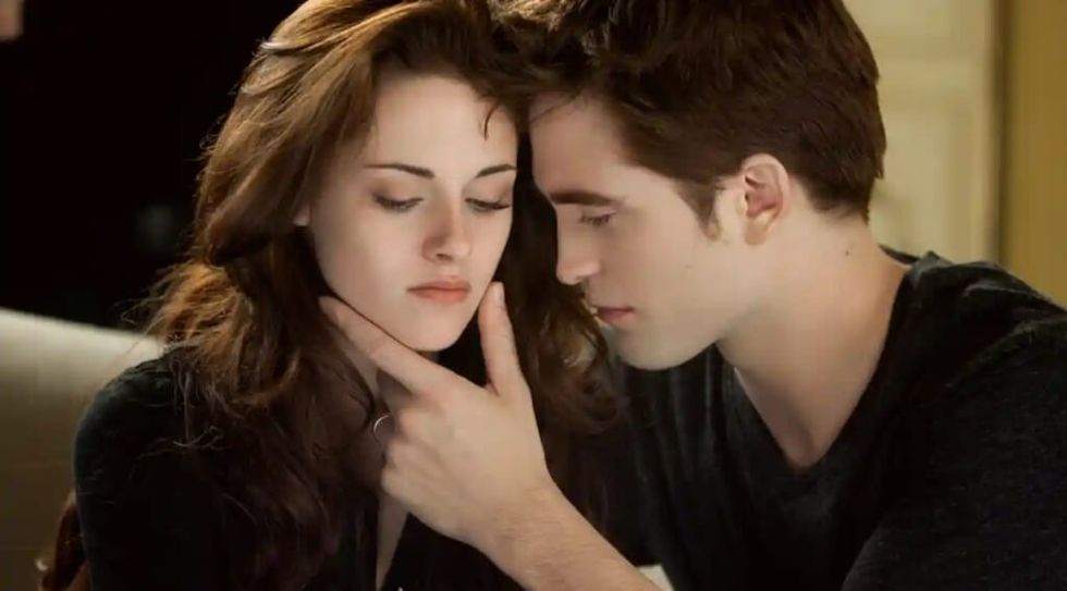 Bella and Edward Close Up in The Twilight Saga
