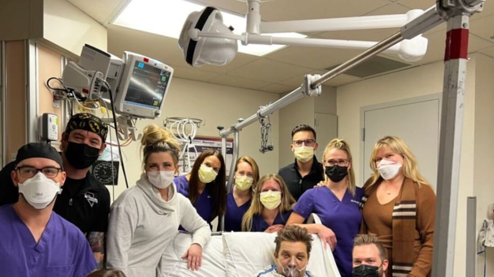 Jeremy Renner and hospital staff