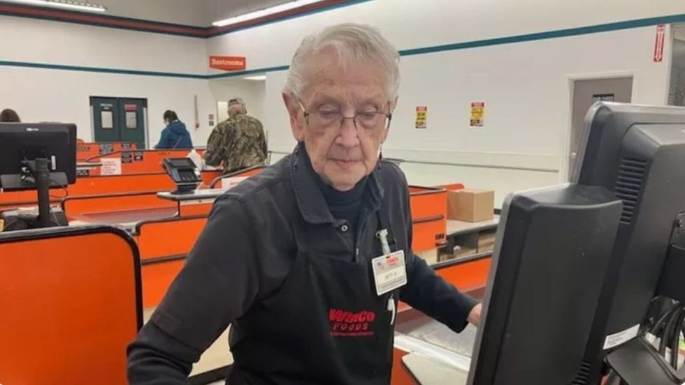 91-year-old grocery cashier