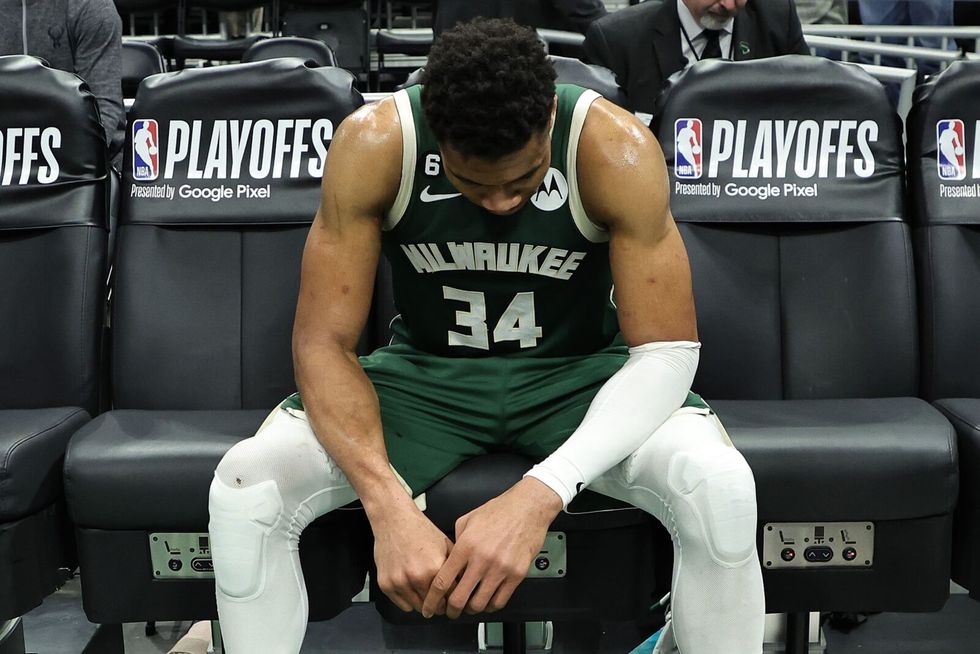 Giannis Antetokounmpo on X: Embrace every moment.   / X