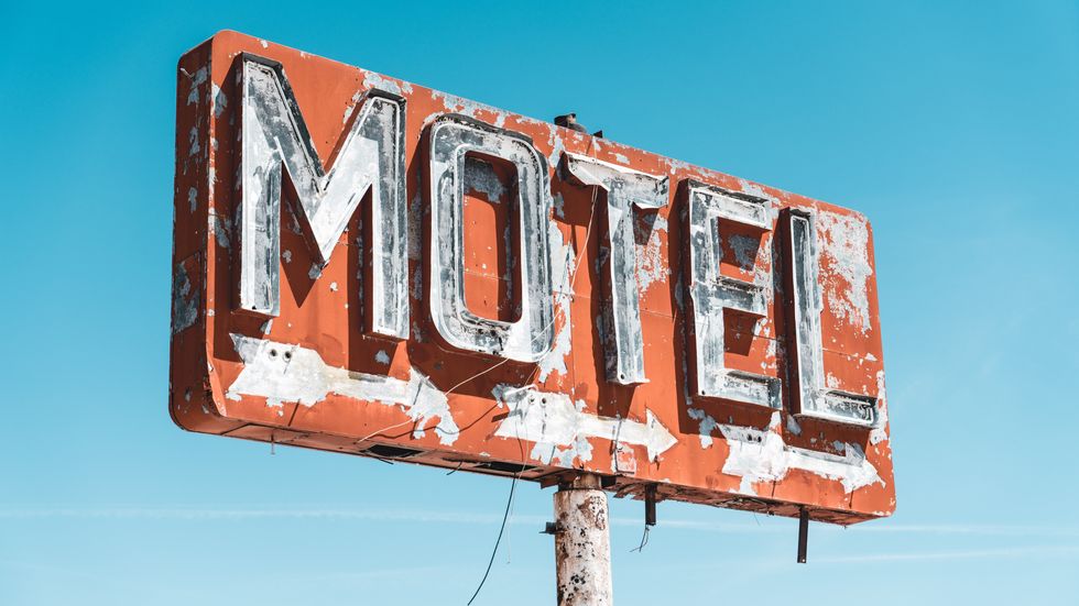 "Motel" sign