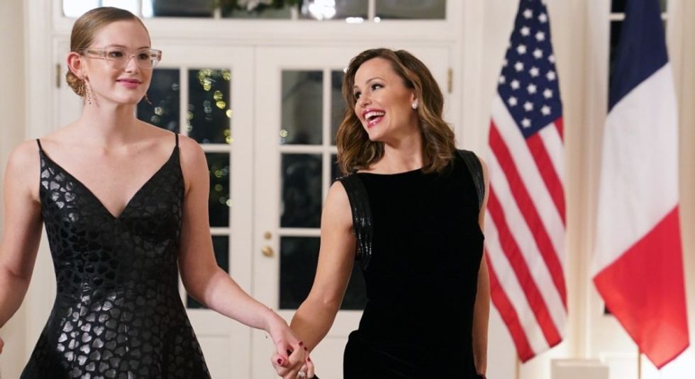 Jennifer Garner with daughter Violet Affleck at the White House.
